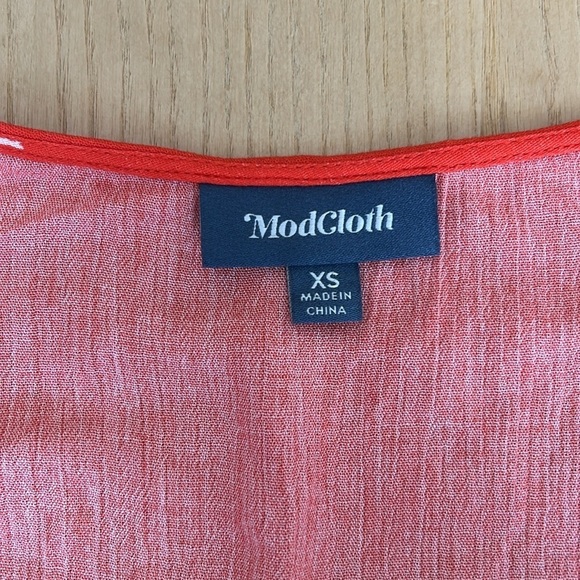 Mod Cloth Floral Crop Top | SIZE XS - Picture 3 of 8